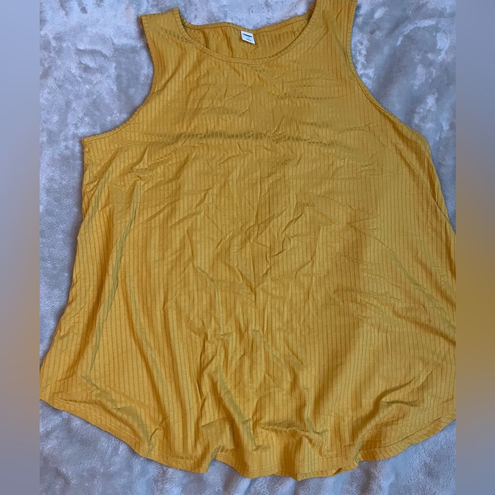 Old Navy Yellow Tank sz L